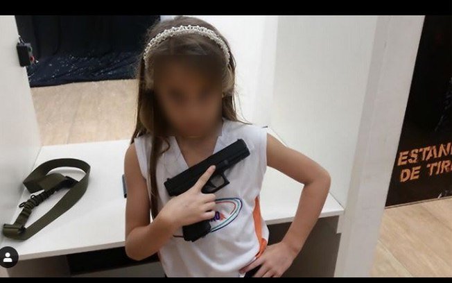 Você presentearia seu filho ou filha com uma arma carregada?