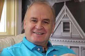 Reinaldo Domingos aborda a importância da Educação Financeira nas Escolas