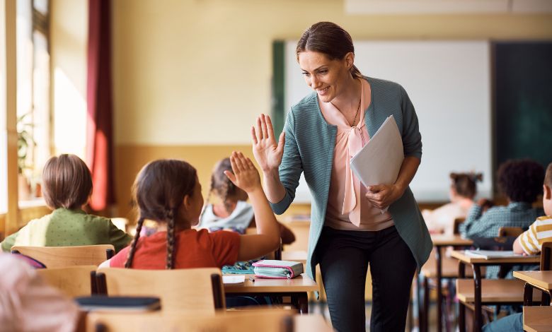 Volta às aulas – hora de debater sobre mesada com os filhos
