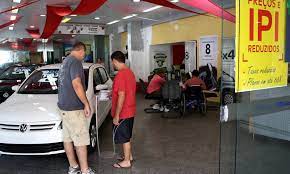 Carros: Juro compensa fim do IPI