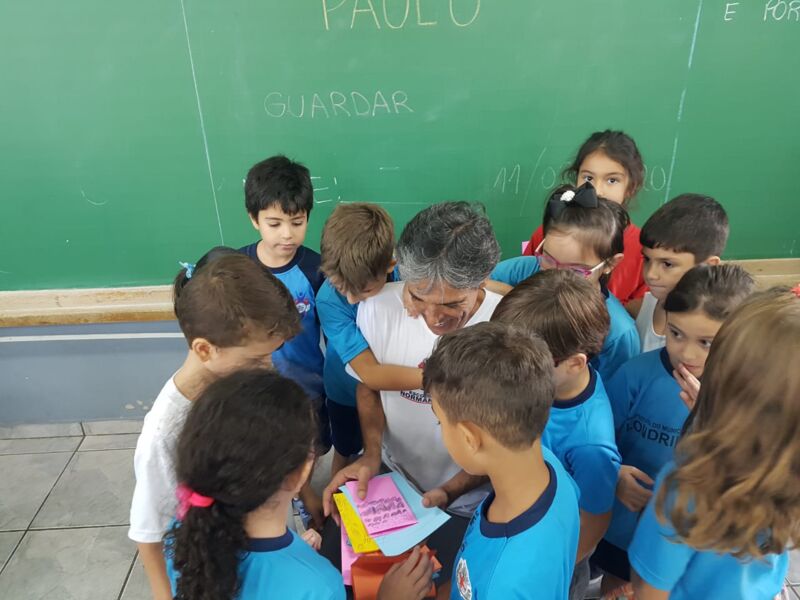Pais de alunos da Escola Múltipla assistirão palestra sobre Educação Financeira