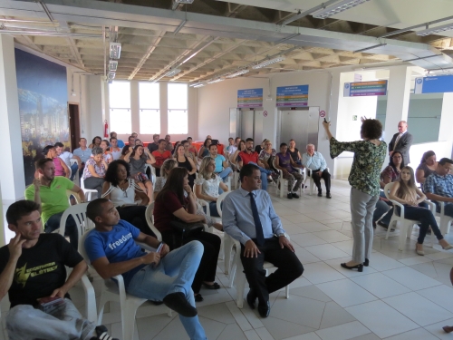 3ª Semana de Educação Profissional de Divinópolis (MG) recebe palestras sobre Educação Financeira