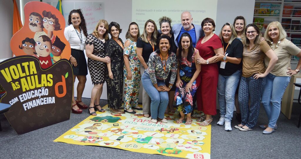 Assessoras pedagógicas recebem treinamento na DSOP